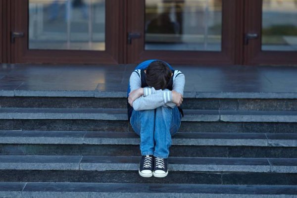 信通实盘 视频曝光！四川江油14岁女孩被围殴，更可怕的是施暴者的那句话